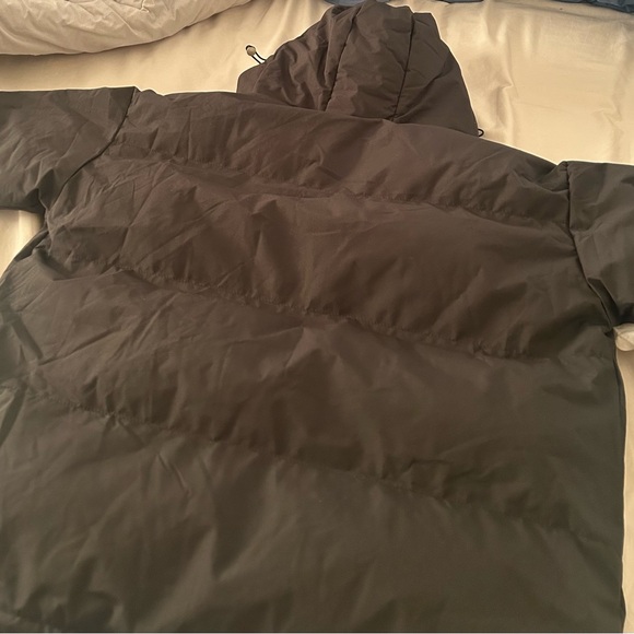 Prada Black Hooded Puffer Jacket 100% Authentic - Picture 5 of 5